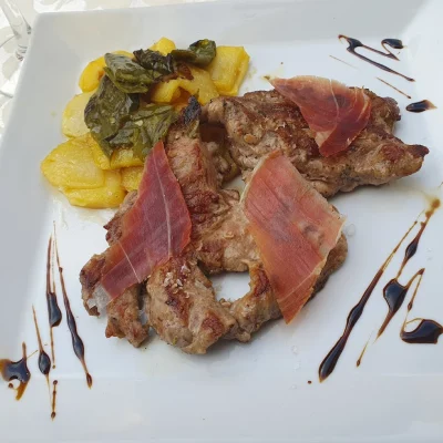 Restaurante en porcuna solomillo